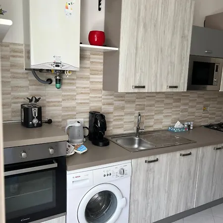 House Hope * Специя